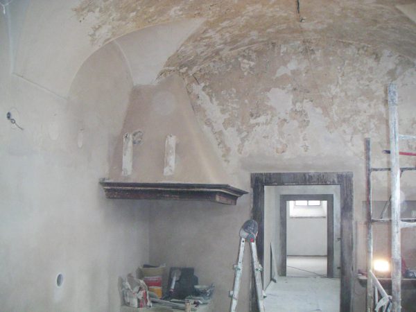 Risanamento muri e legni casa del ‘700